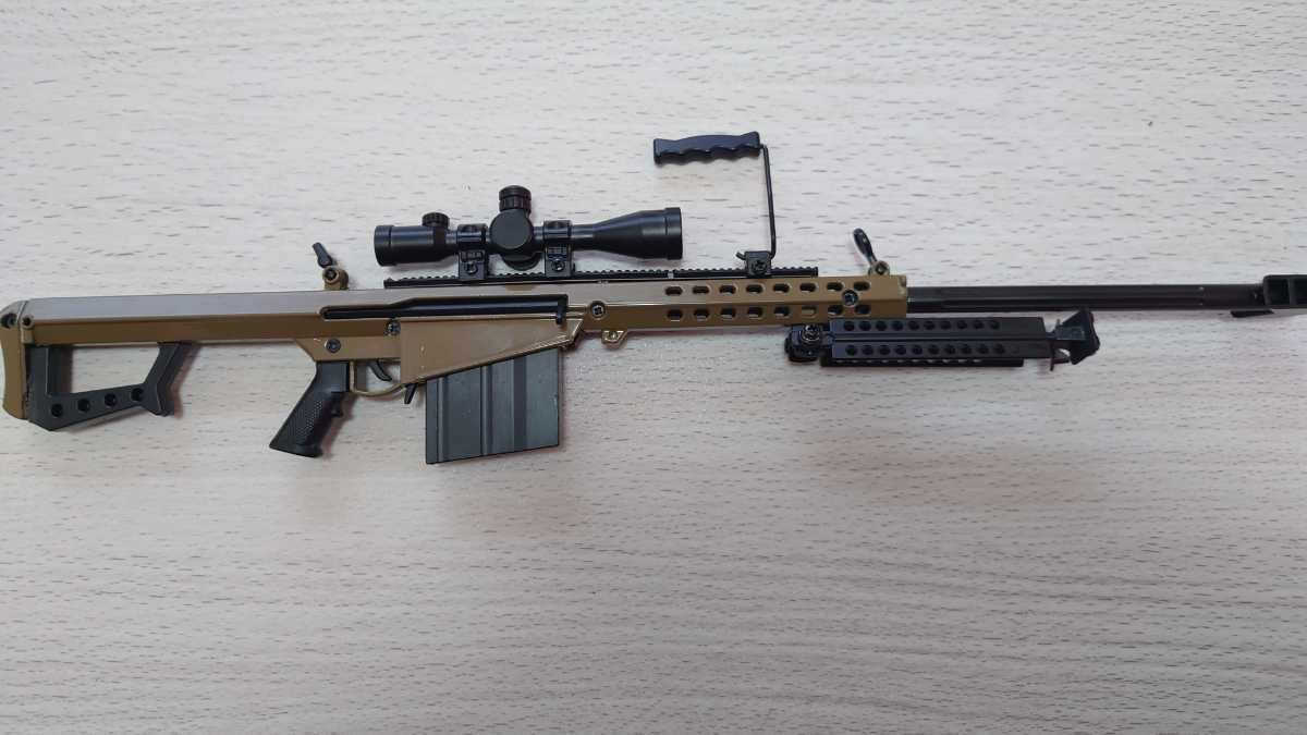 精巧1/3スケール ミニチュアライフル　BARRETT M82A1　タンカラー 　ミリタリー　モデルガン　トイガン　鑑賞用