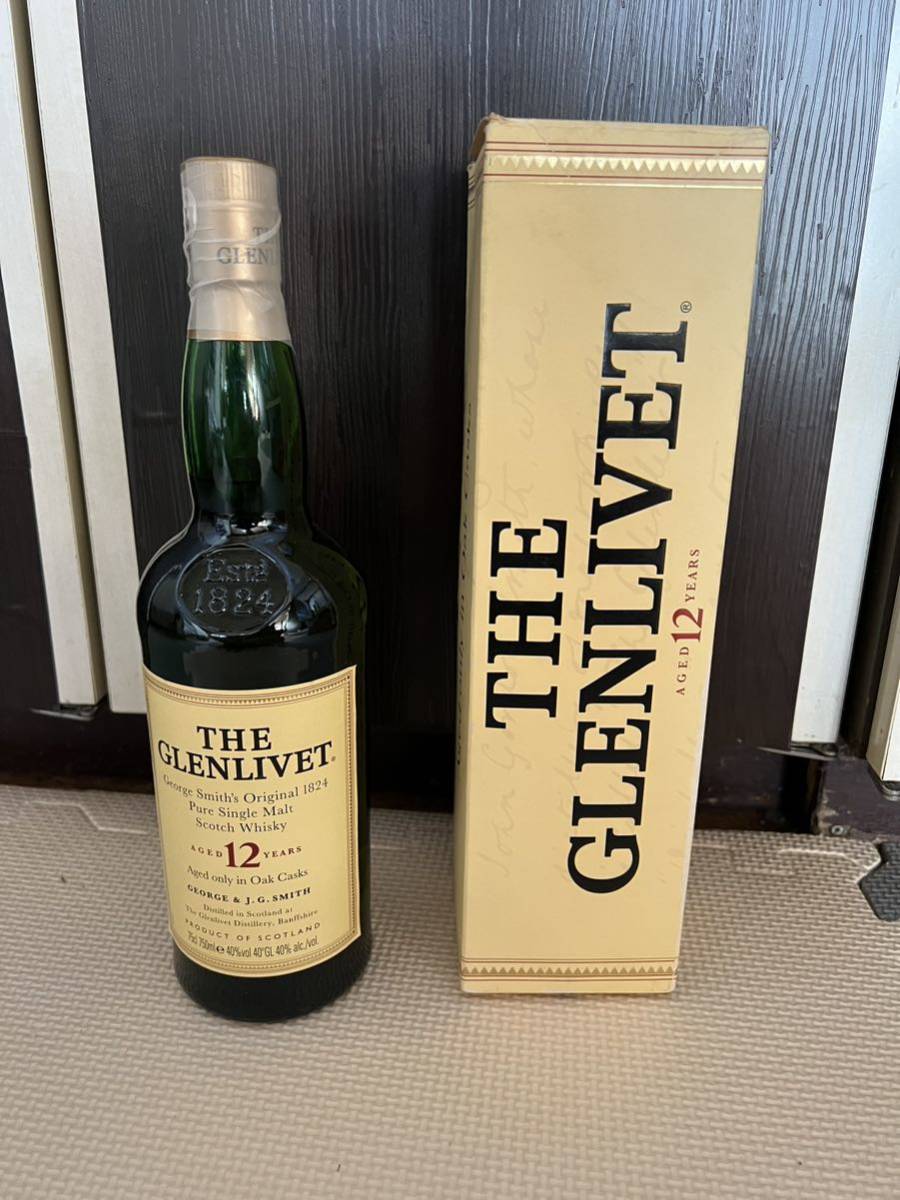 木箱付き 古酒 グレンリベット12年 750ml 赤アザミ アンブレ 特級