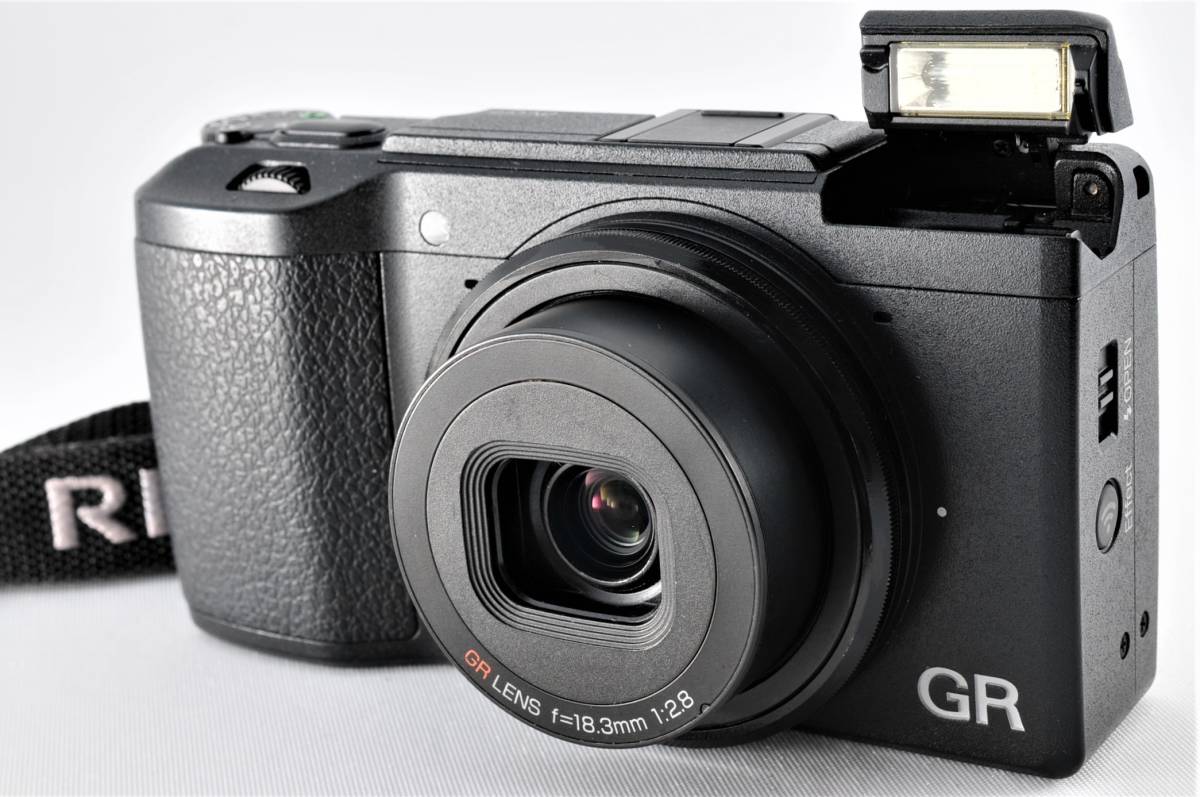 2022年最新海外 GR2 RICOH リコー RICOH GR2 美品【即購入OK】 GRII