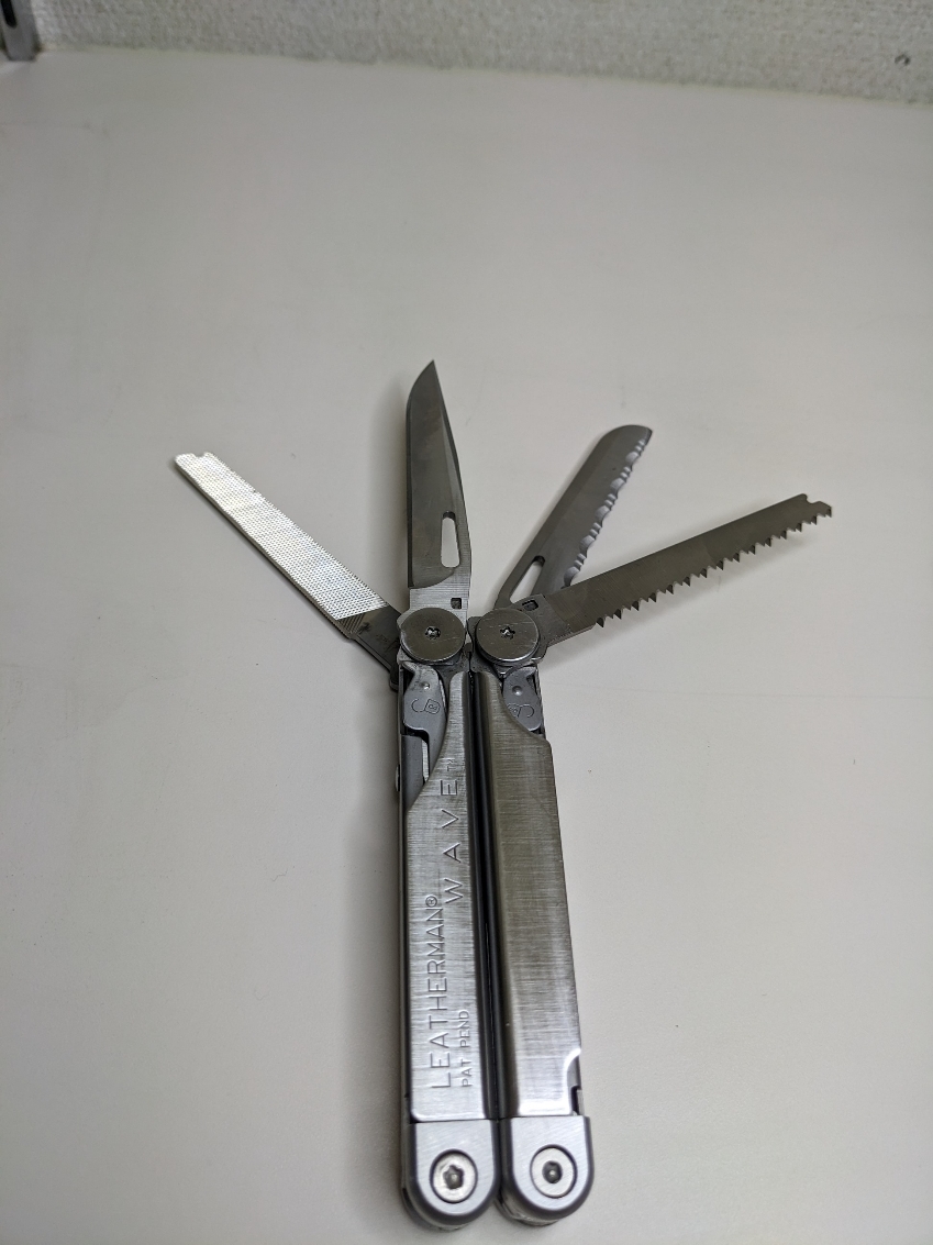 LEATHERMAN(レザーマン) WAVE ウエーブ Clip&Carry(クリップ アンド キャリー)専用ケース付