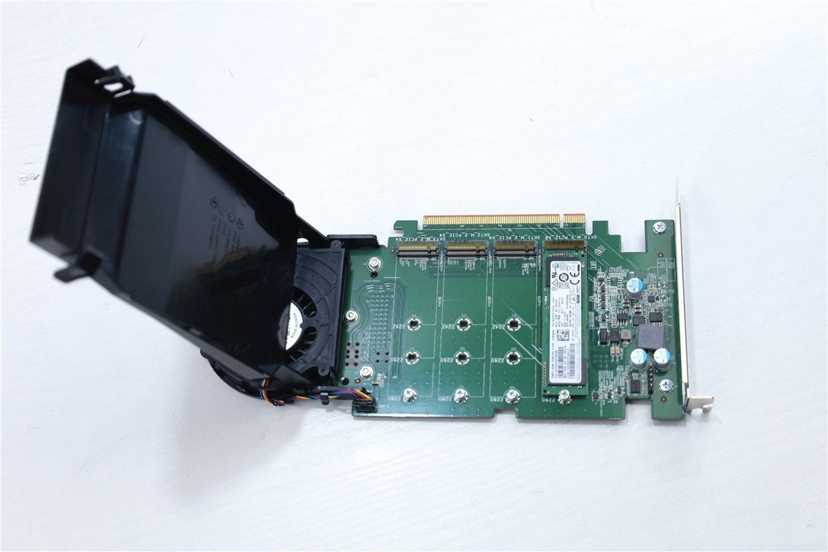 512GB内蔵 DELL純正 Ultra-Speed Drive Quad NVMe PCI-Eカード SSD 4枚対応 Precision Tower 5810/5820/7810/7820/7910/7920/7920F デスクトップパソコン デスクトップパソコン 512GB内蔵 DELL純正 Ultra-Speed Drive Quad NVMe PCI-Eカード SSD 4枚対応 Precision Tower 5810/5820/7810/7820/7910/7920/7920F デスクトップパソコン デスクトップパソコン