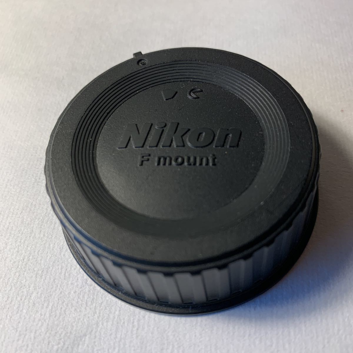Nikonニコン純正アクセサリー LF-4 レンズ裏蓋キャップ 保護 Fマウント 少使用美品 日本製 ①の画像1
