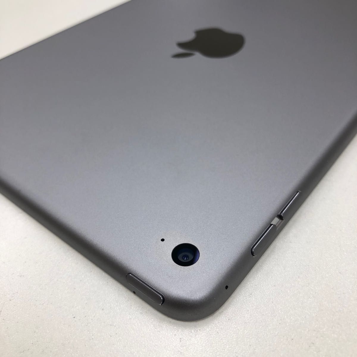 iPad mini4 128GB アイパッド Apple Wi-Fiモデル｜PayPayフリマ