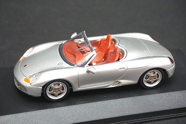 オートアート 1/18 ポルシェ 986 ボクスター / アークティックブルー
