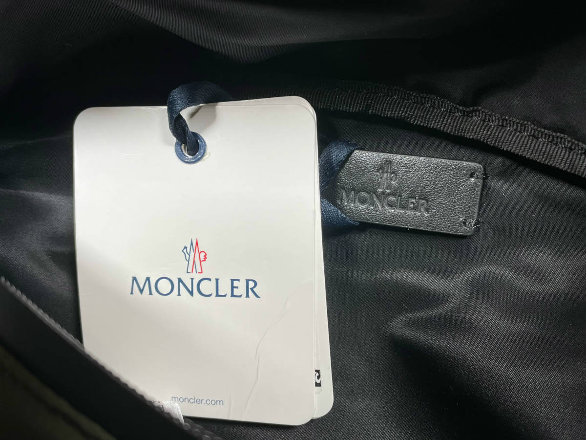 新品 本物 モンクレール MONCLER ベルトバッグ DURANCE　カーキ グリーン バック ウエストポーチ ボディ バッグ ロゴ 肩掛け ショルダー_画像8