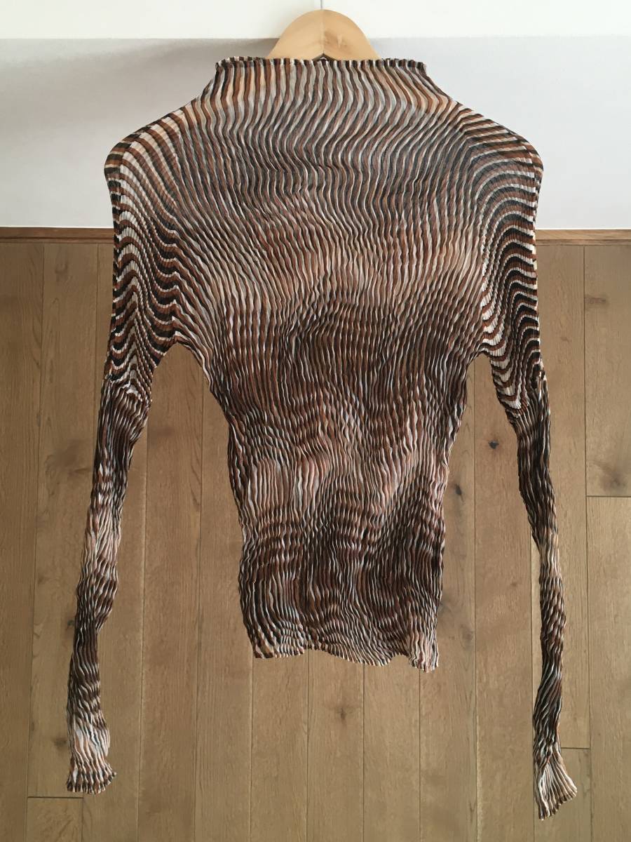 ISSEY MIYAKE イッセイミヤケ プリーツ トップス - greatriverarts.com