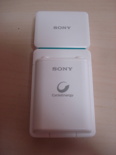 [送料無料 即決] SONY USB 出力機能付きポータブル電源セット CP-AH USED_画像1