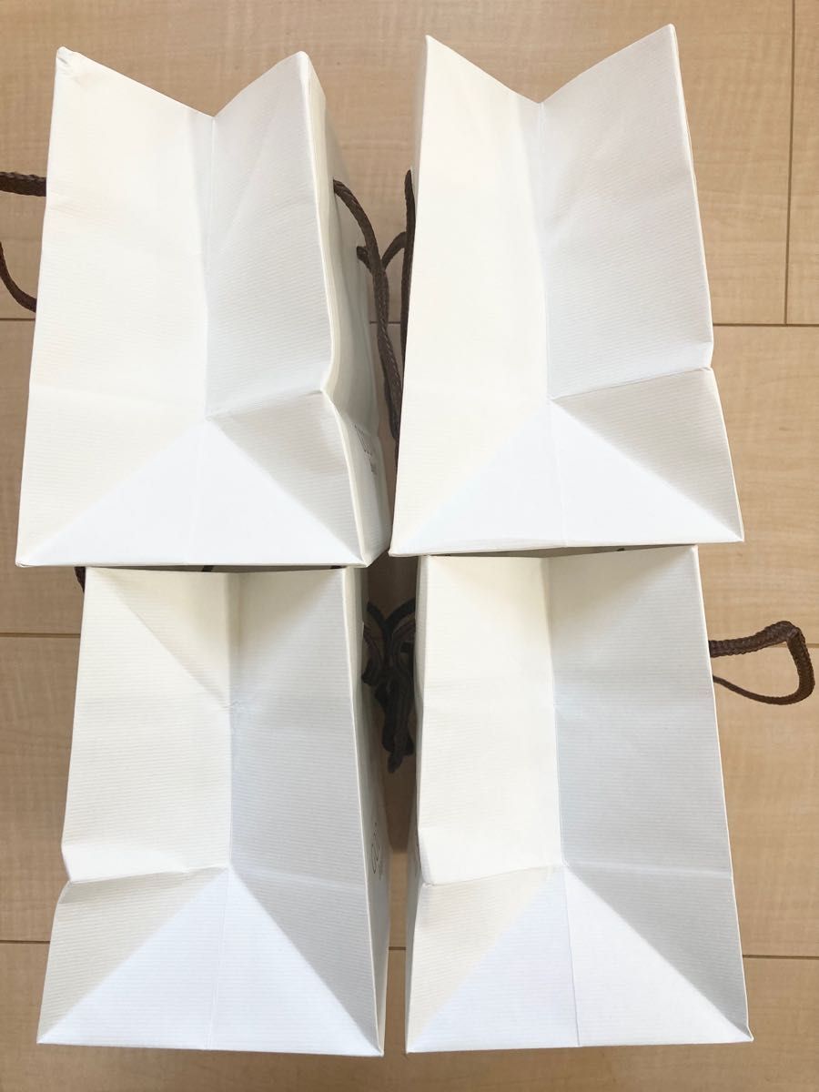 GODIVA ショップ袋4枚セット(おまけのカード1枚付き) ショッパー 紙袋 ゴディバ｜PayPayフリマ