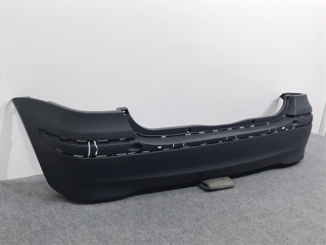 新品!Aクラス W168 純正 リア バンパー 168 885 26 25 未塗装 メルセデスベンツ(125969)_画像2