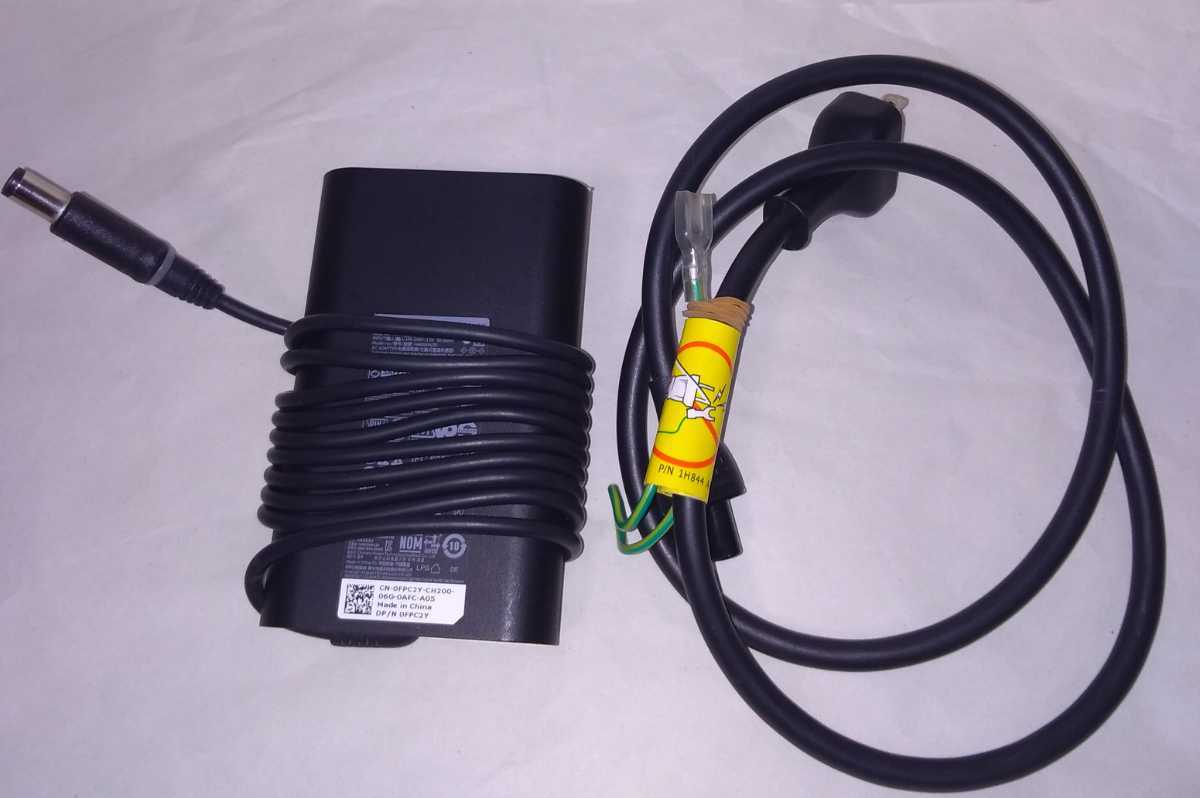 [ secondhand goods ] # DELL genuine products AC adaptor / HA65NM130 #65.0W 19.5V 3.34A # photographing hour, operation verification ending, beautiful goods 