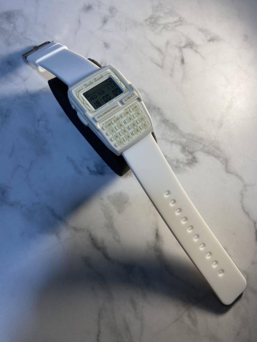 希少美品 CASIO DATABANK DBC-63 蓄光テンキー データバンク 希少美品 CASIO DATABANK DBC-63 蓄光テンキー データバンク