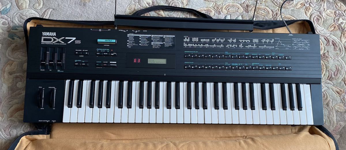 YAMAHA ヤマハ DX7S シンセサイザー 通電確認済み 動作未確認 | www