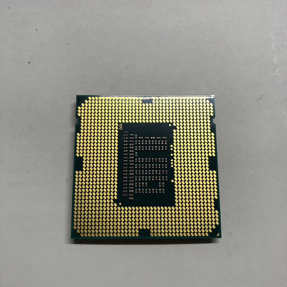 INTEL Xeon E3-1220V2 SR0R6 2.30GHz /72の画像2