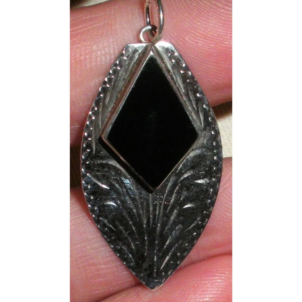 超希少!VTG NAVAJO 1970's SW ENGRAVED ONYX SILVER CHARM PENDANT RRL