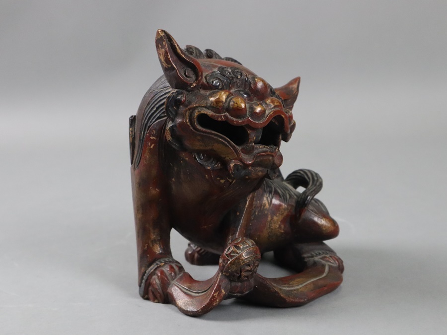 中国古玩 清代 木彫 獅子一対 唐物 木造彫刻 置物 時代物 細密細工 古美術品 [b101]_画像4