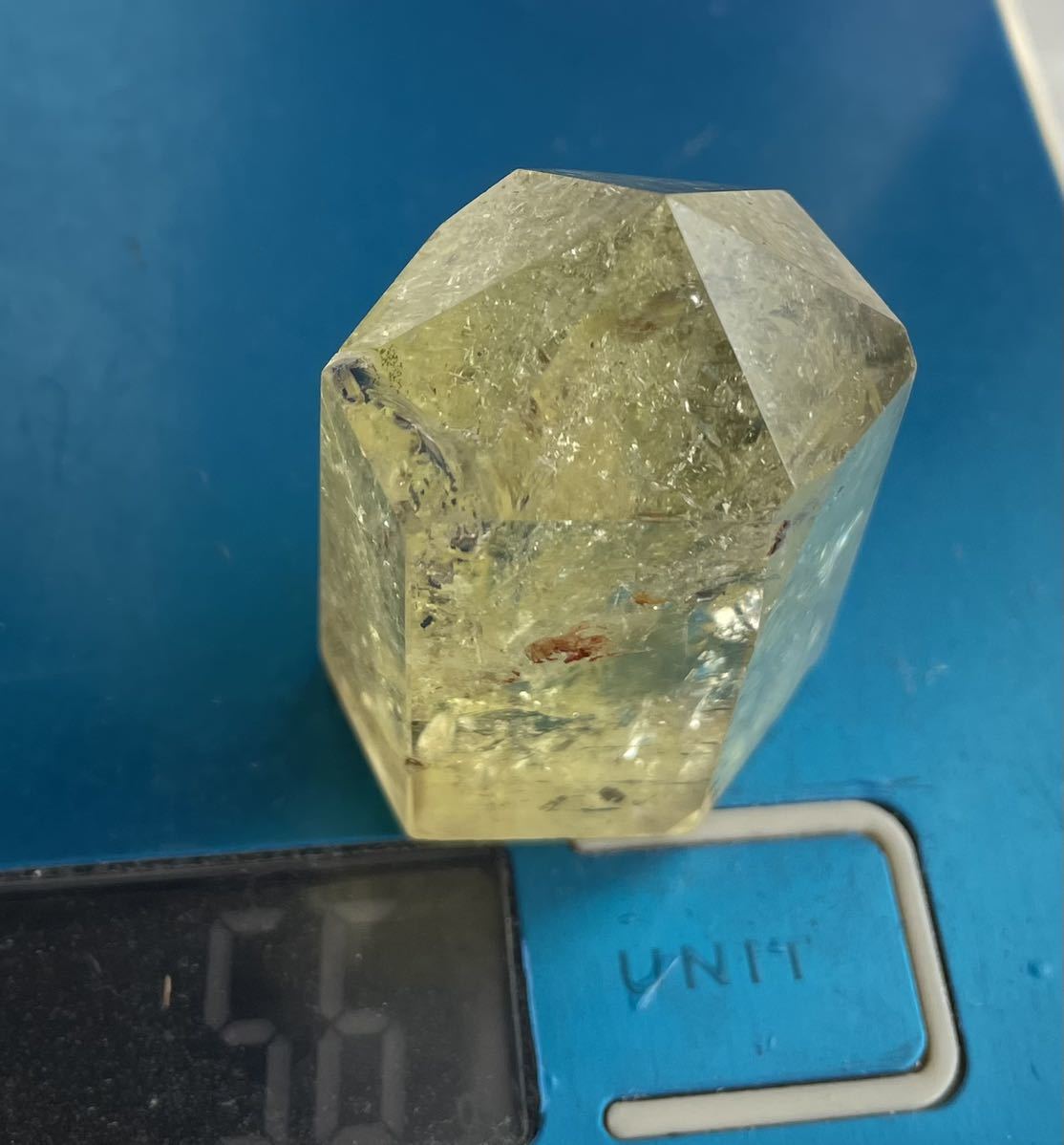 シトリン 虹入 レインボー 032 六角柱 ポイント 黄水晶 金運 シトリン 虹入 レインボー 032 六角柱 ポイント 黄水晶 金運