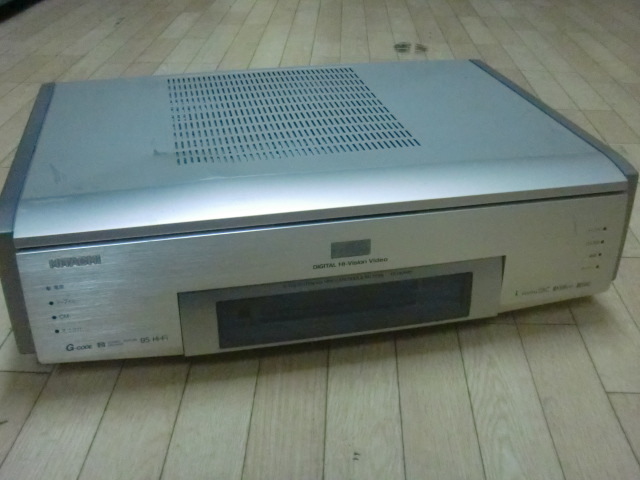 日立/HITACHI D-VHSデッキ DT-DR20000 MID-9493 120サイズ(D-VHSビデオ