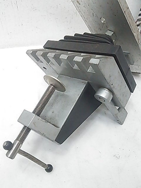 驚きの値段で】 MUTOH 武藤工業 FVA-40 自在バイス revecap.com