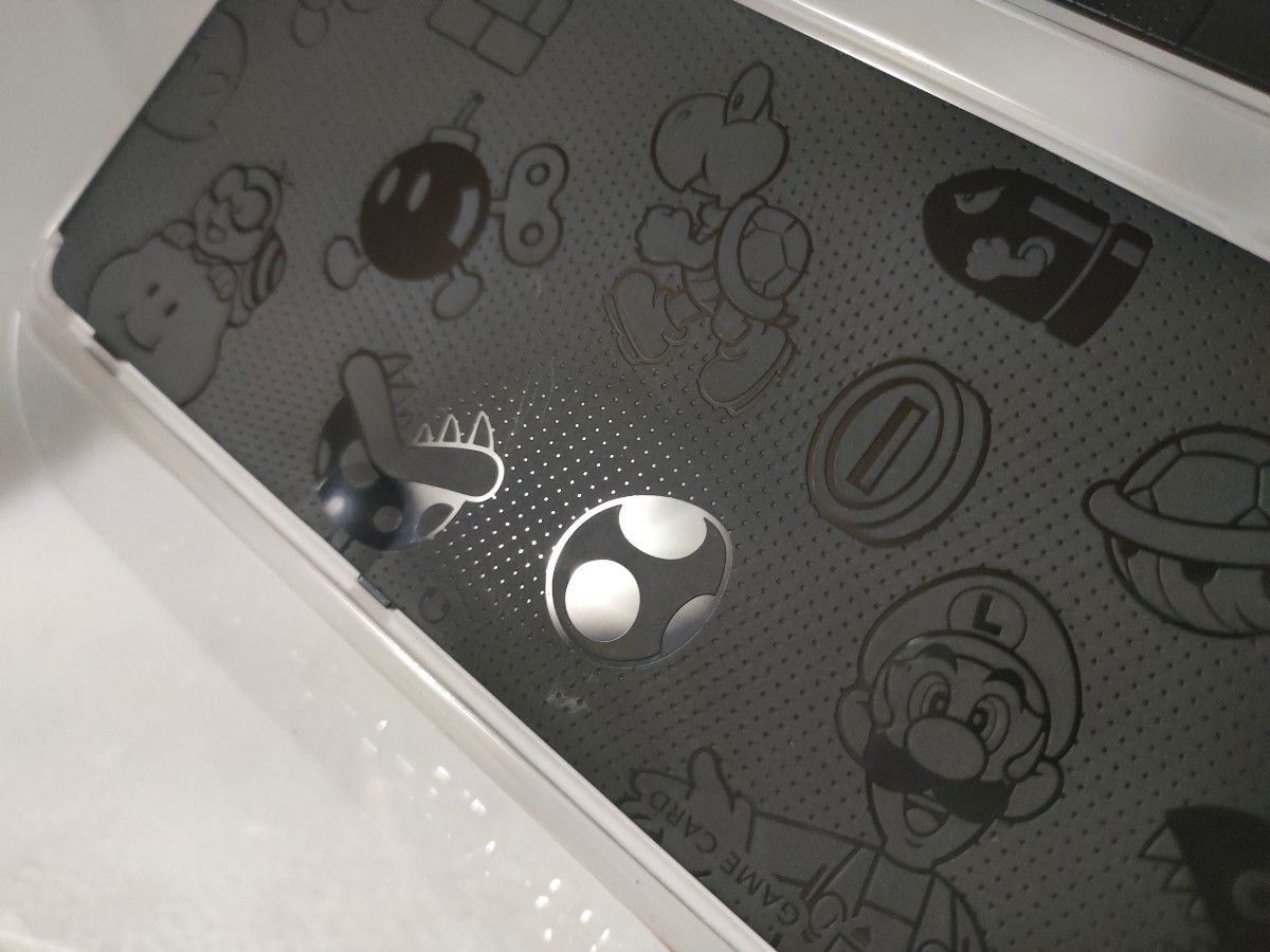 驚きの値段 Newニンテンドー3DS きせかえプレート No 005 エンボス加工 アクセサリ、周辺機器