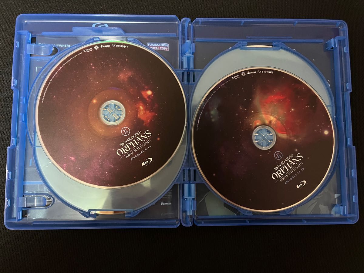 機動戦士ガンダム  鉄血のオルフェンズ　Blu-ray  北米版　　1話〜25話　4枚組