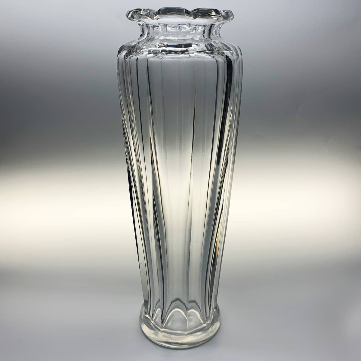 オールド バカラ マルメゾン Baccarat Malmaison フラワー ベース 大型 花瓶 H34.3㎝ 1921年 アンティーク 美品 重量感 ガラス工芸_画像1