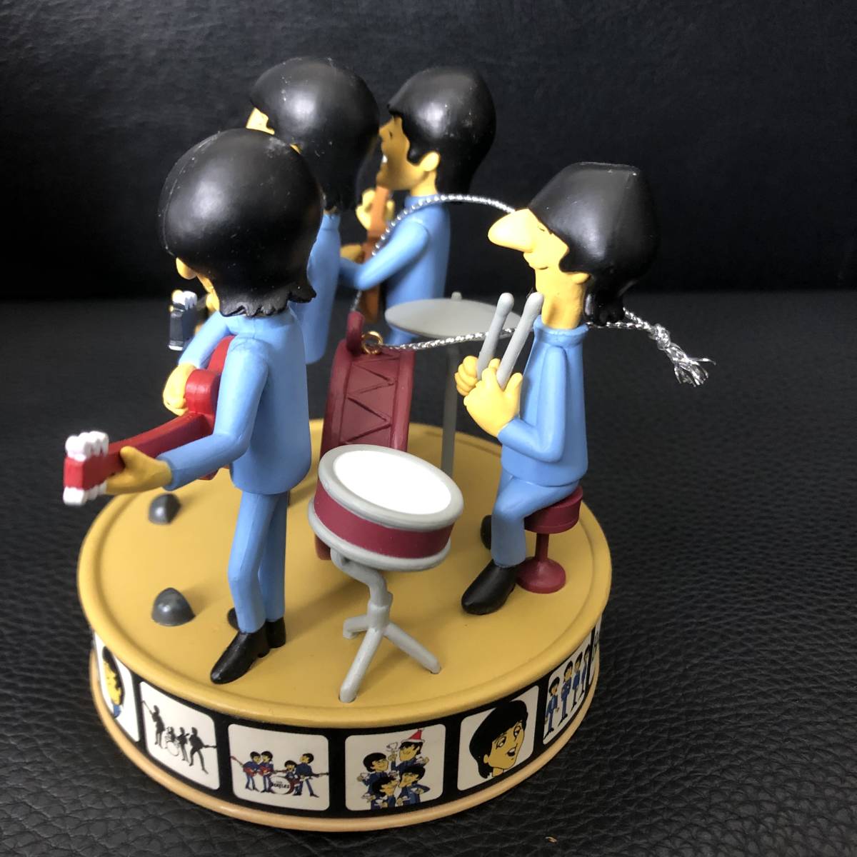 激レア☆Beatles Carlton Ornament 2008 ビートルズ フィギュア