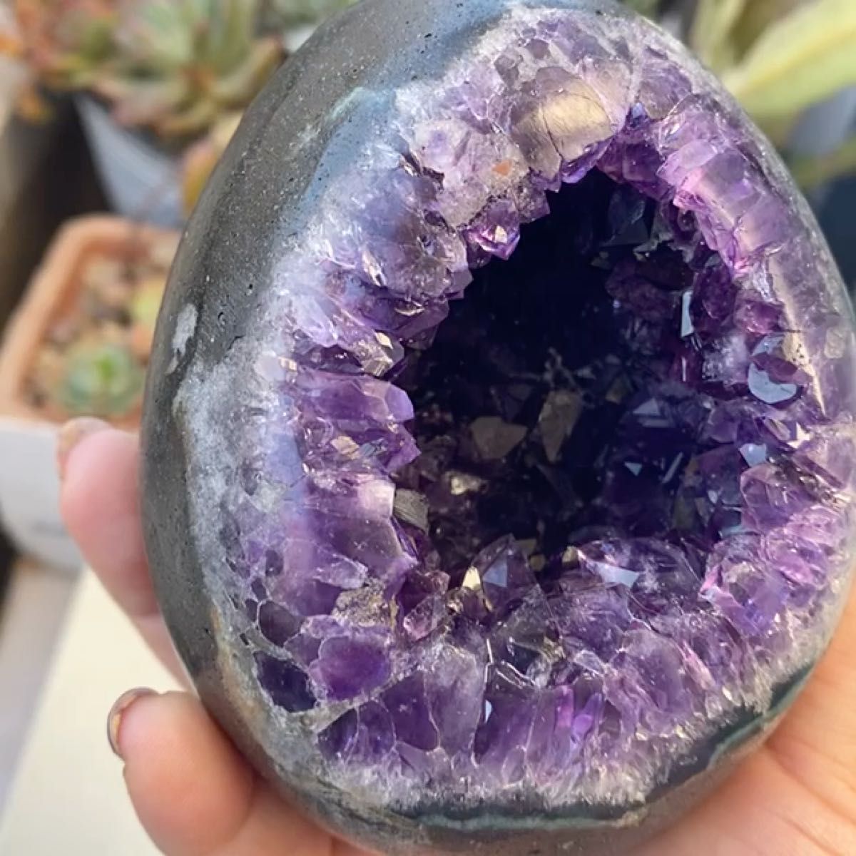 超綺麗　希少　ウルグアイ最高品質アメジストエッグ 極濃紫原石　天然石 パワーストーン