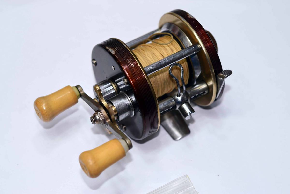 VINTAGE HEDDON BAIT CASTING REEL HERITAGE MARK III (Y275-311 VINTAGE HEDDON BAIT CASTING REEL HERITAGE MARK III (Y275-311