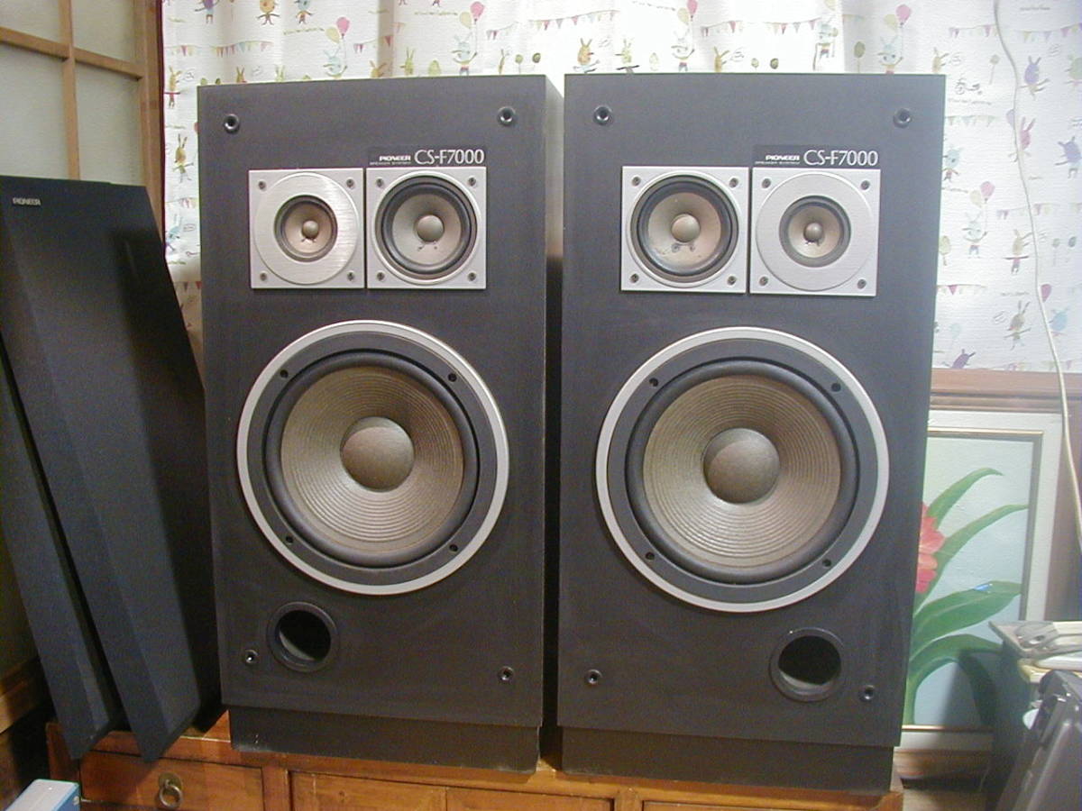 **PIONEER Pioneer speaker CS-F7000 2 ps operation excellent.. **