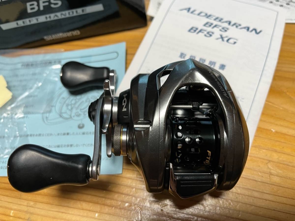シマノ 16 アルデバラン BFS レフトハンドル 中古品 シマノ 16 アルデバラン BFS レフトハンドル 中古品