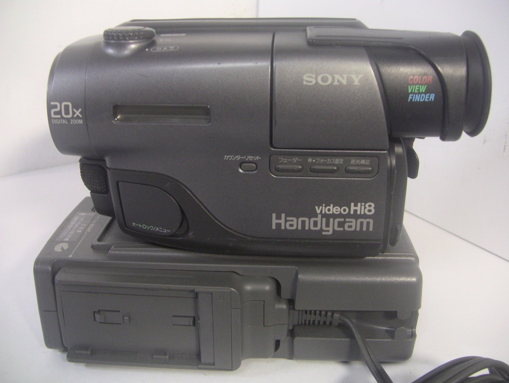 8mmテープ再生できます SONY Hi8ビデオカメラ CCD-TR11 ダビング 8mmテープ再生できます SONY Hi8ビデオカメラ CCD-TR11 ダビング