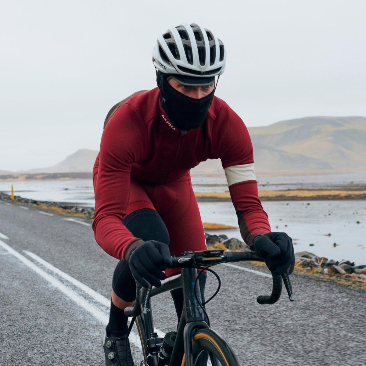 新品 Rapha Pro Team Winter Bib Shorts バーガンディ|PayPayフリマ