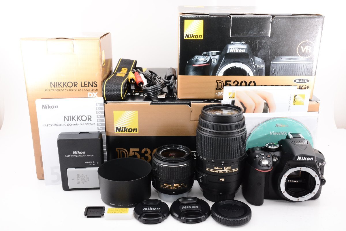 外観特上級】Nikon デジタル一眼レフカメラ D5300 ダブルズームキット ブラック 2400万画素 3.2型液晶 D5300WZBK 