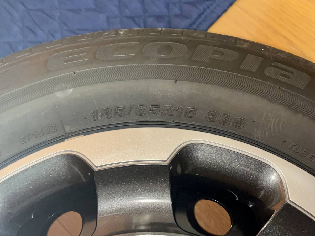 オイルペイント 値下げしました 納車前 新車外し シエンタ純正タイヤ