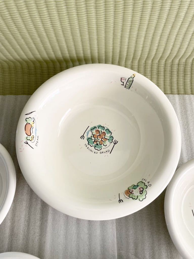 【中古品】スプー皿　サラダ皿中皿1枚と小皿4枚の5枚セット_画像2