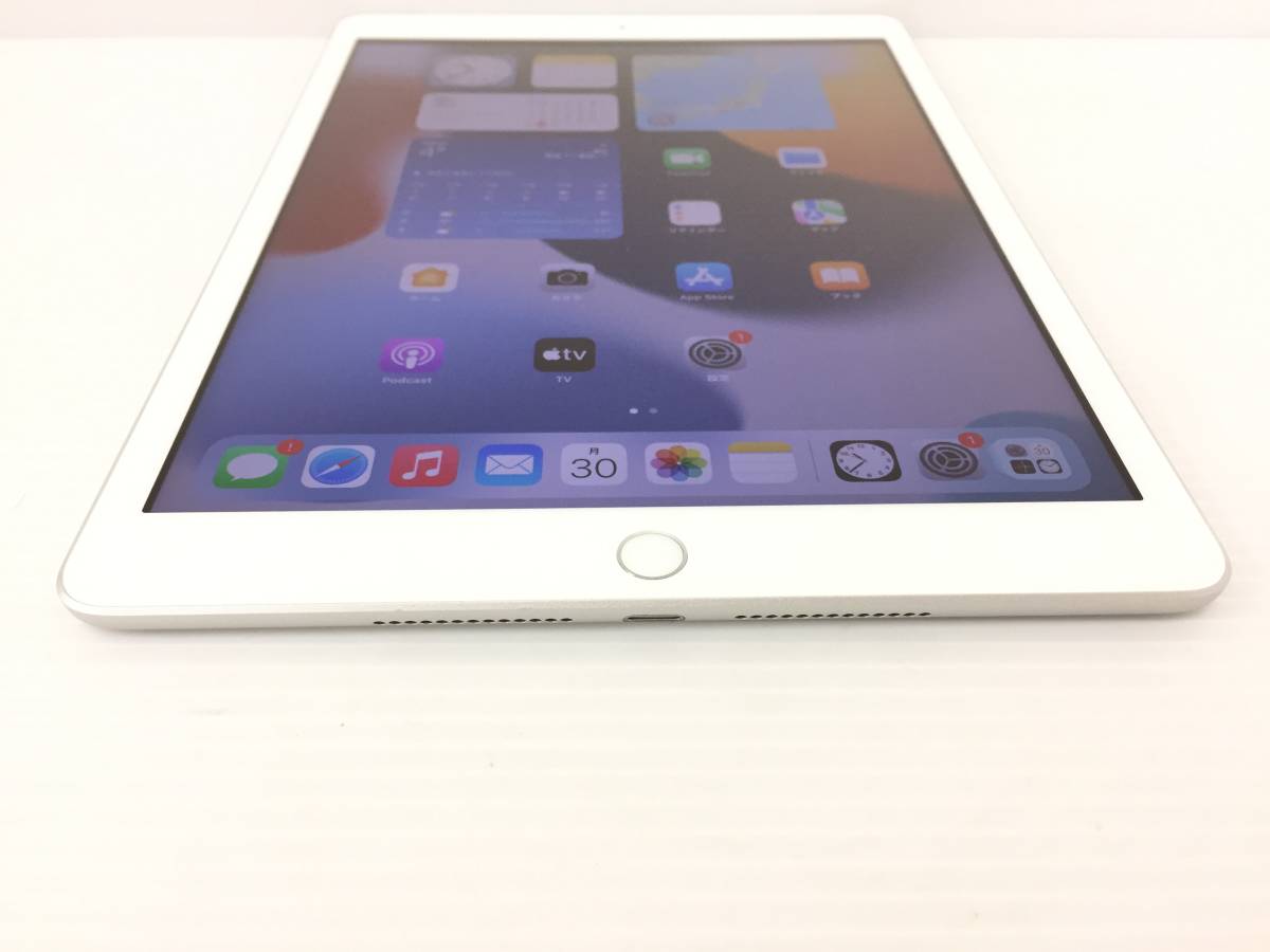 〇Softbank iPad 第7世代 Wi-Fi＋Cellularモデル 32GB A2198(MW6C2J/A) シルバー 〇判定 動作品の画像6