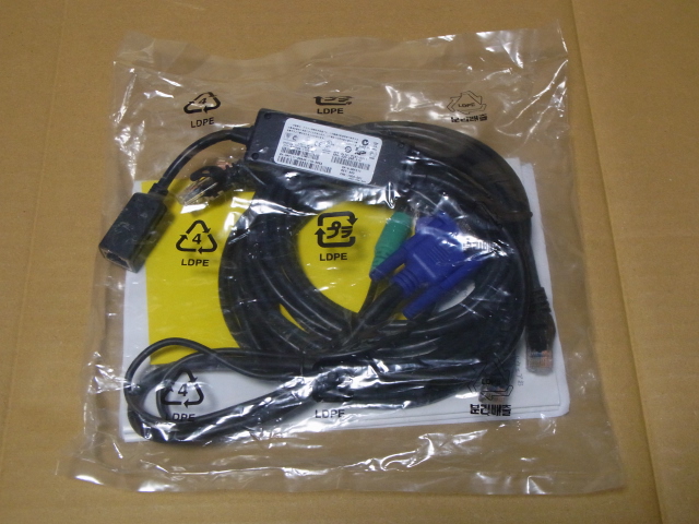 * unused *DELL KVM cable /SIP PS/2~IP/RJ45 type /3 piece equipped (RC0481)