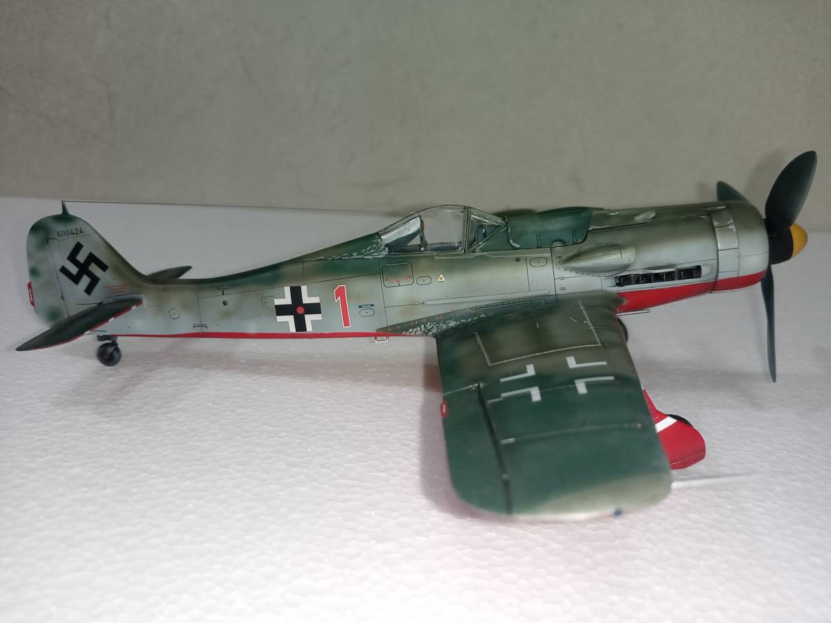 ヤフオク! - 1/48 フォッケウルフ FW 190D-9 完成品