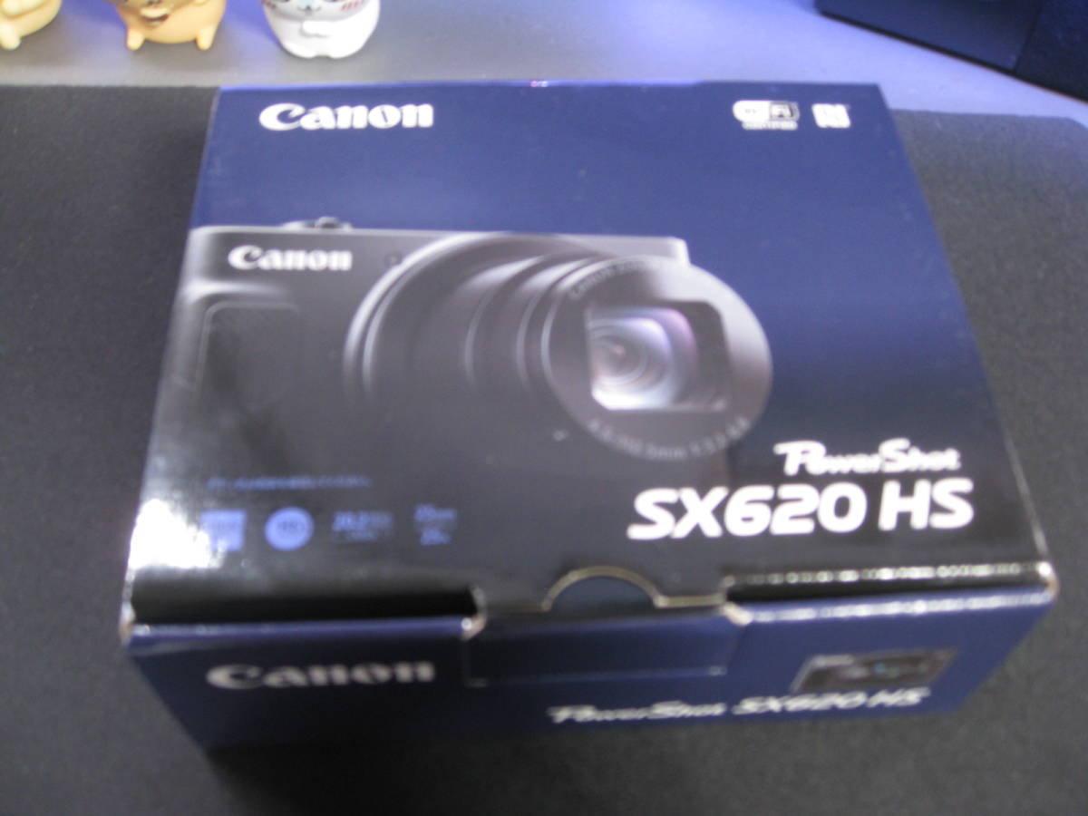 即決42000円送料込み!新品 CANON キヤノン SX620 HS(ホワイト