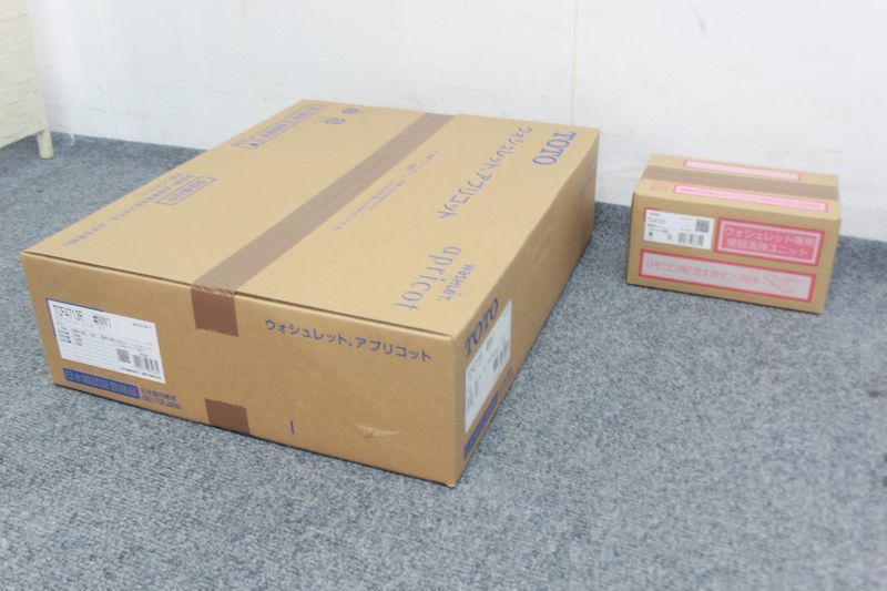 19211L6244)新品 TOTO TCF4713AKR (TCF4713R+TCA320) 温水洗浄便座