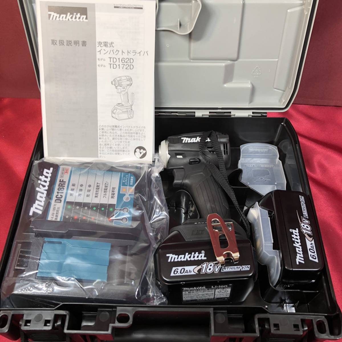 新品本物】 マキタインパクトドライバーTD172DRGX B mandhucollege.edu.mv