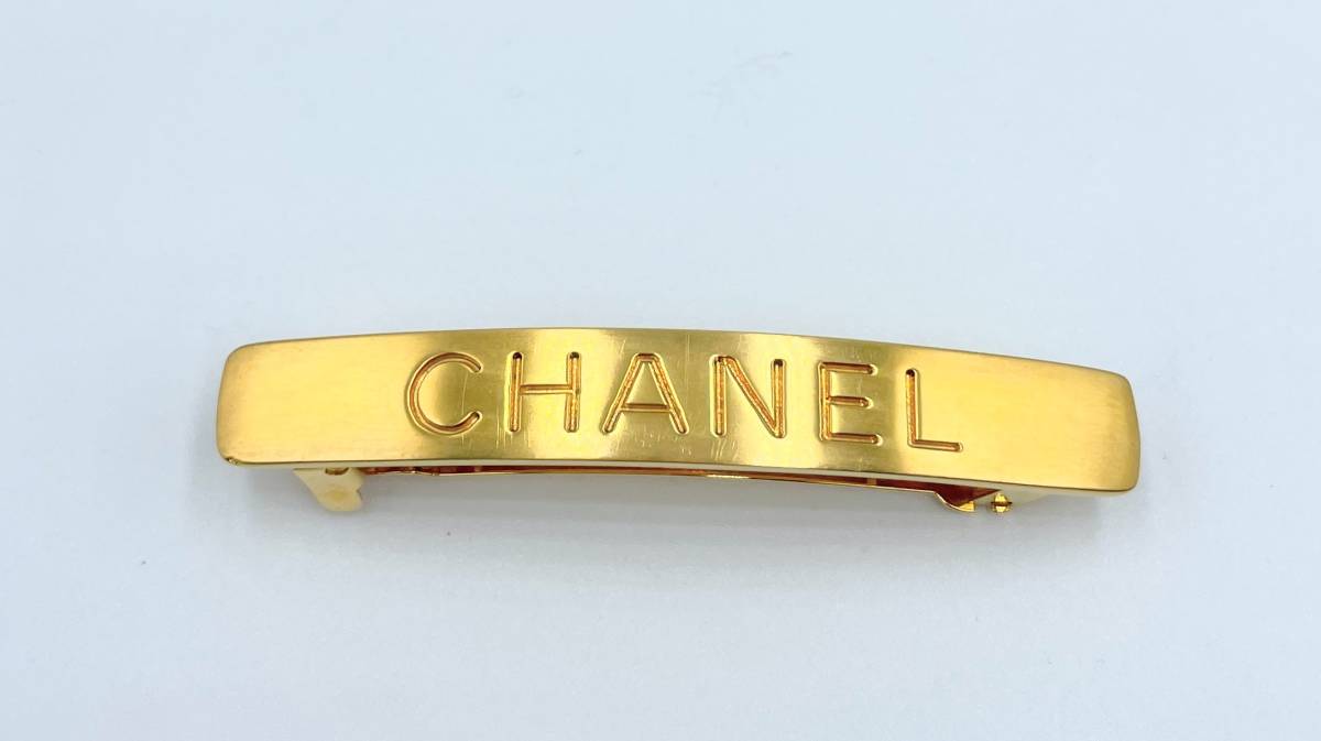 美品 CHANEL シャネル ロゴ バレッタ ヘアアクセサリー 96A ゴールド