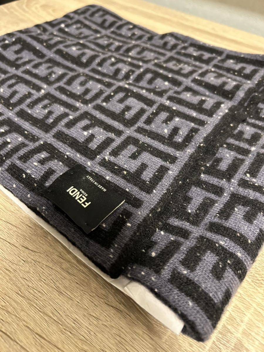 取り扱い店舗 6A30464-200 FENDI フェンディー マフラー - matesic.rs