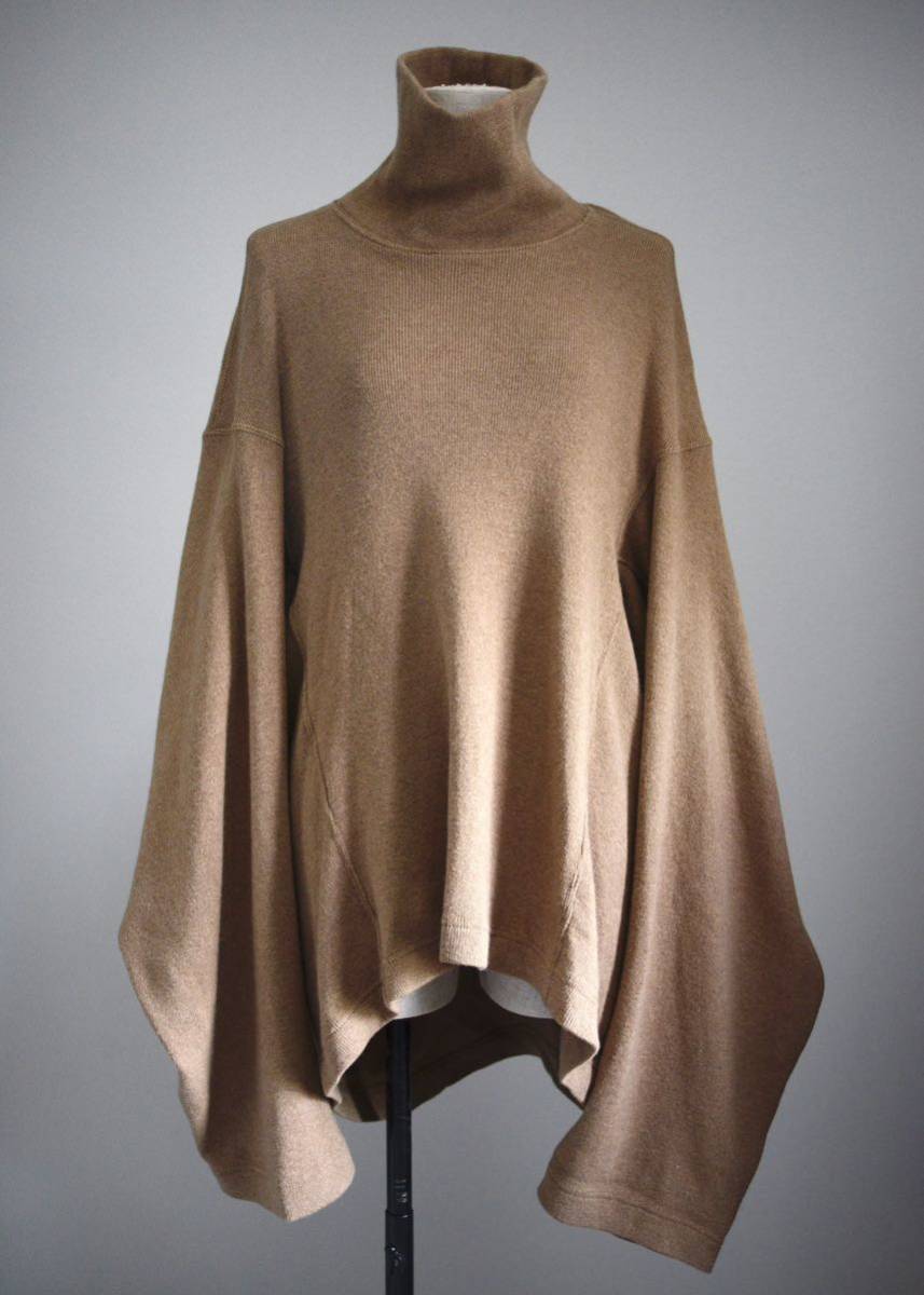 HED MAYNER AW2020 OVER SIZED SWEATER col.LIGHT BROWN size.S