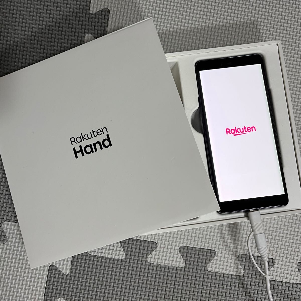 楽天ハンド ブラック 黒　4G SIMフリー 楽天モバイル Rakuten Hand