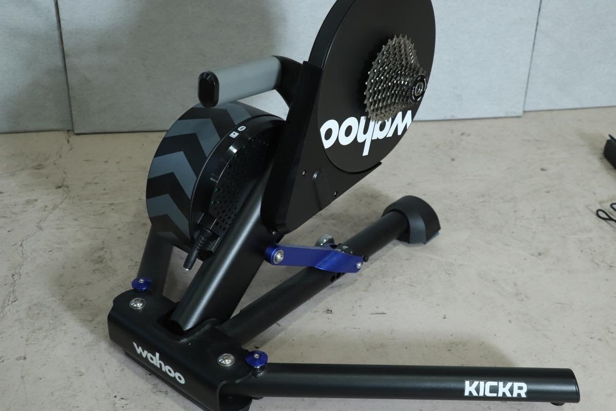 □ZWIFT対応 wahoo ワフー KICK'R AXISFEET装着 V4 スルー □ZWIFT対応 wahoo ワフー KICK'R AXISFEET装着 V4 スルー
