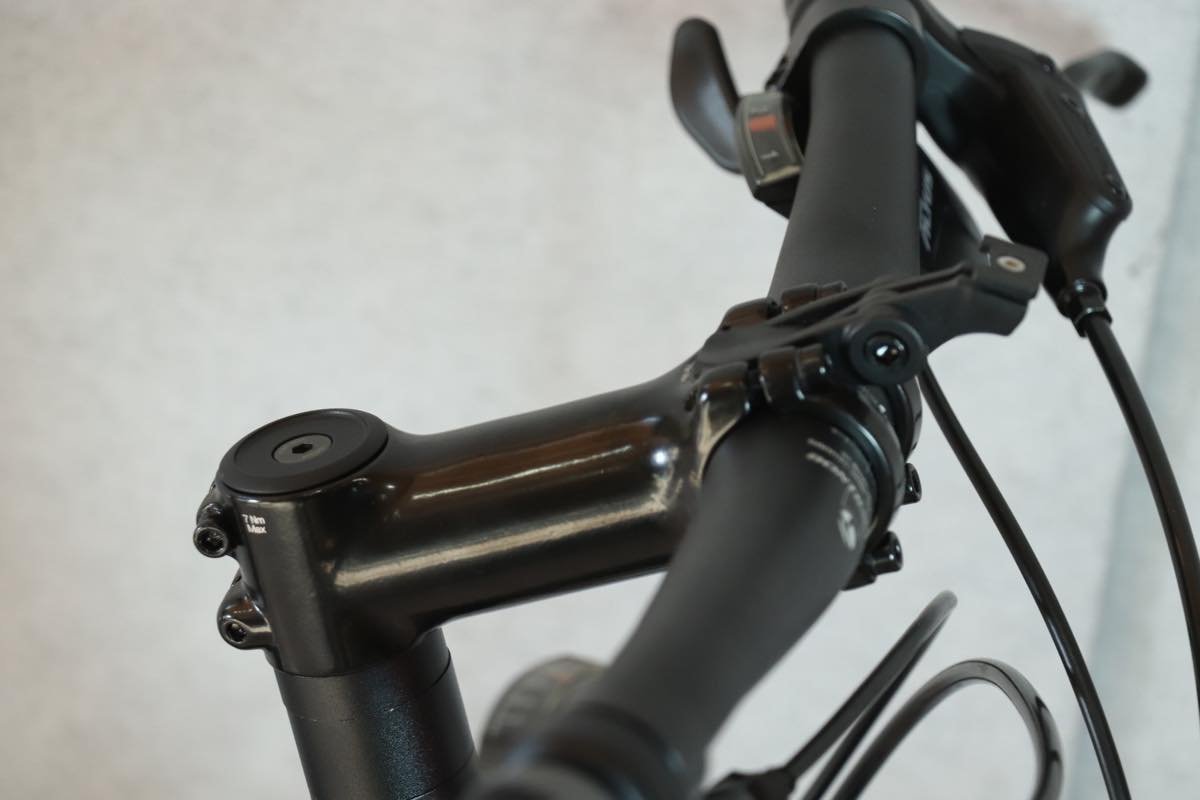リアキャリア付!!■TREK トレック FX2 DISC クロスバイク SHIMANO 2X9S サイズL 2023年モデル 超美品_画像7