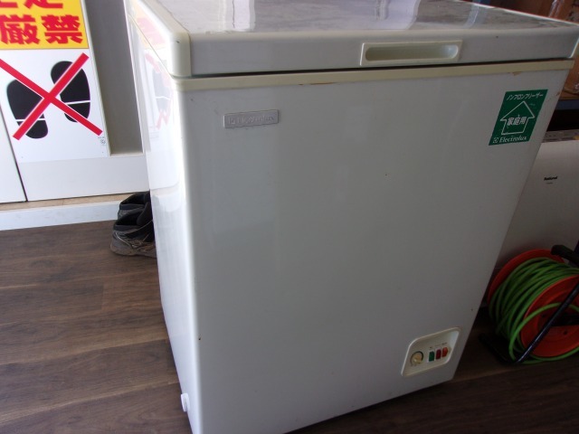エレクトロラックス社 冷凍ストッカー 冷凍庫 １００Lの画像1