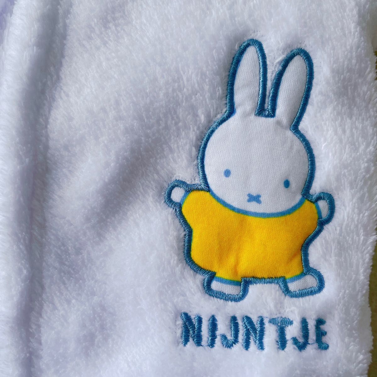 miffy【日本未販売】ミッフィ　バスローブ　ベビー　キッズ　74〜80cm