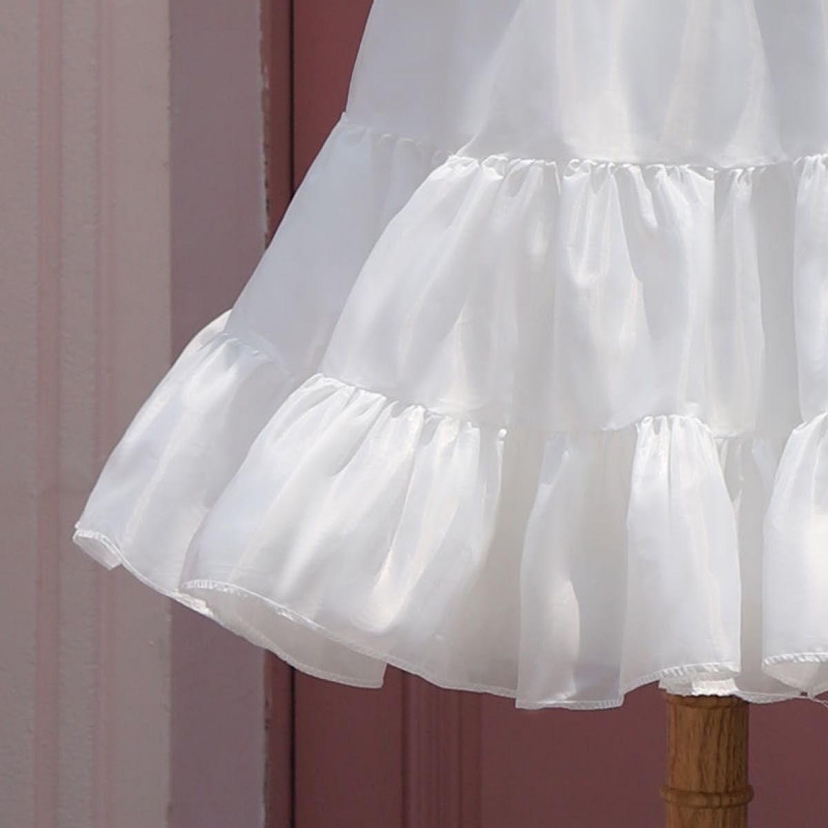 lolita ボリュームパニエ47cm ふわふわ ホワイト すべすべ interomega.co.rs